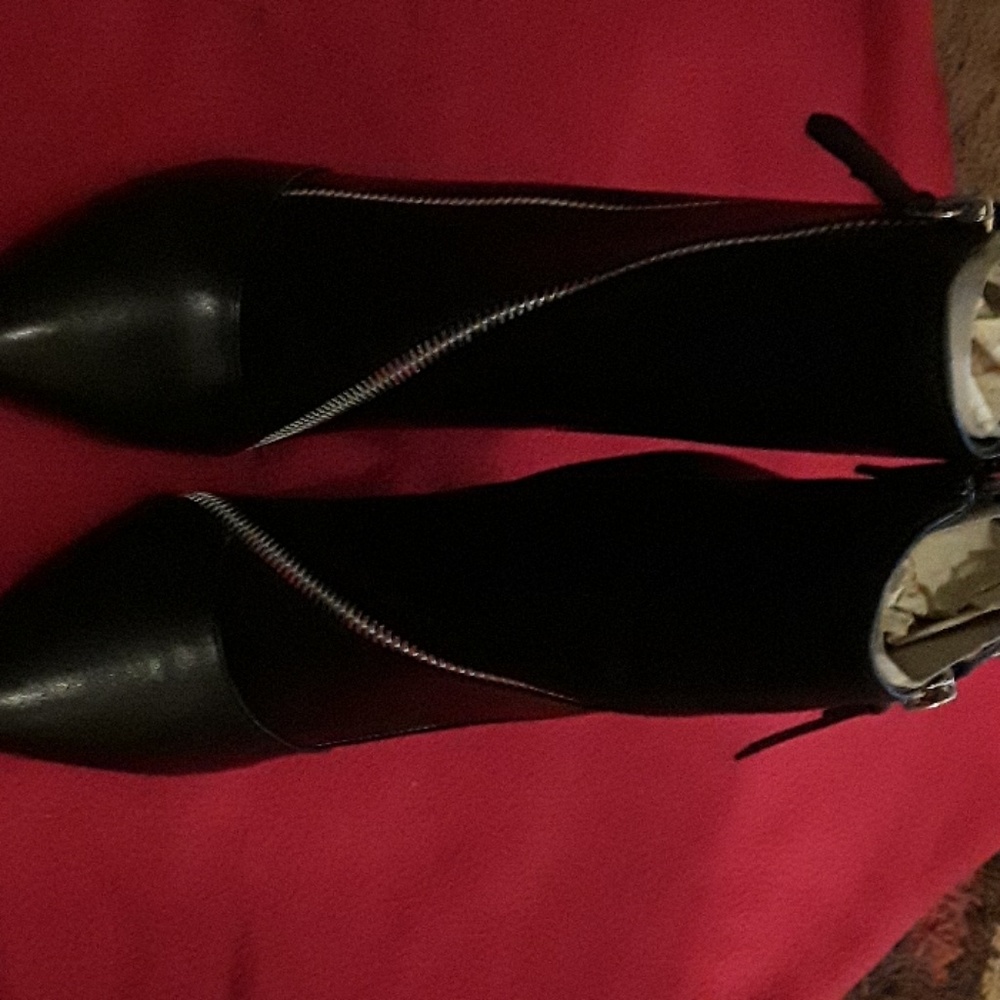 Ladies shoes - Picture 2 of 4